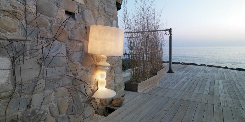 Lampi design modern de exterior